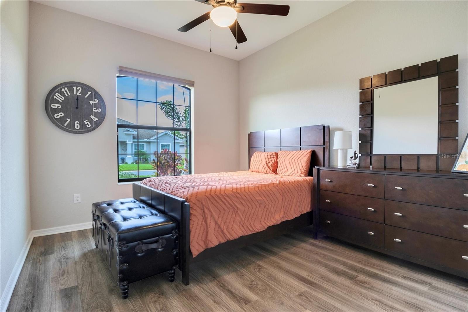 1528 CORDGRASS WAY