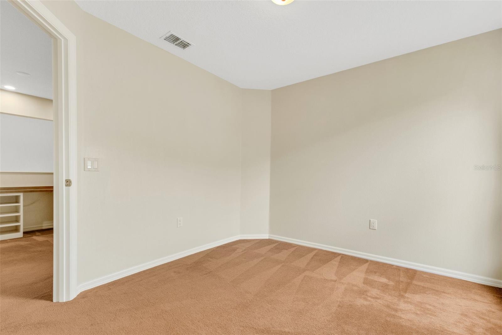 7010 CASCADES CT