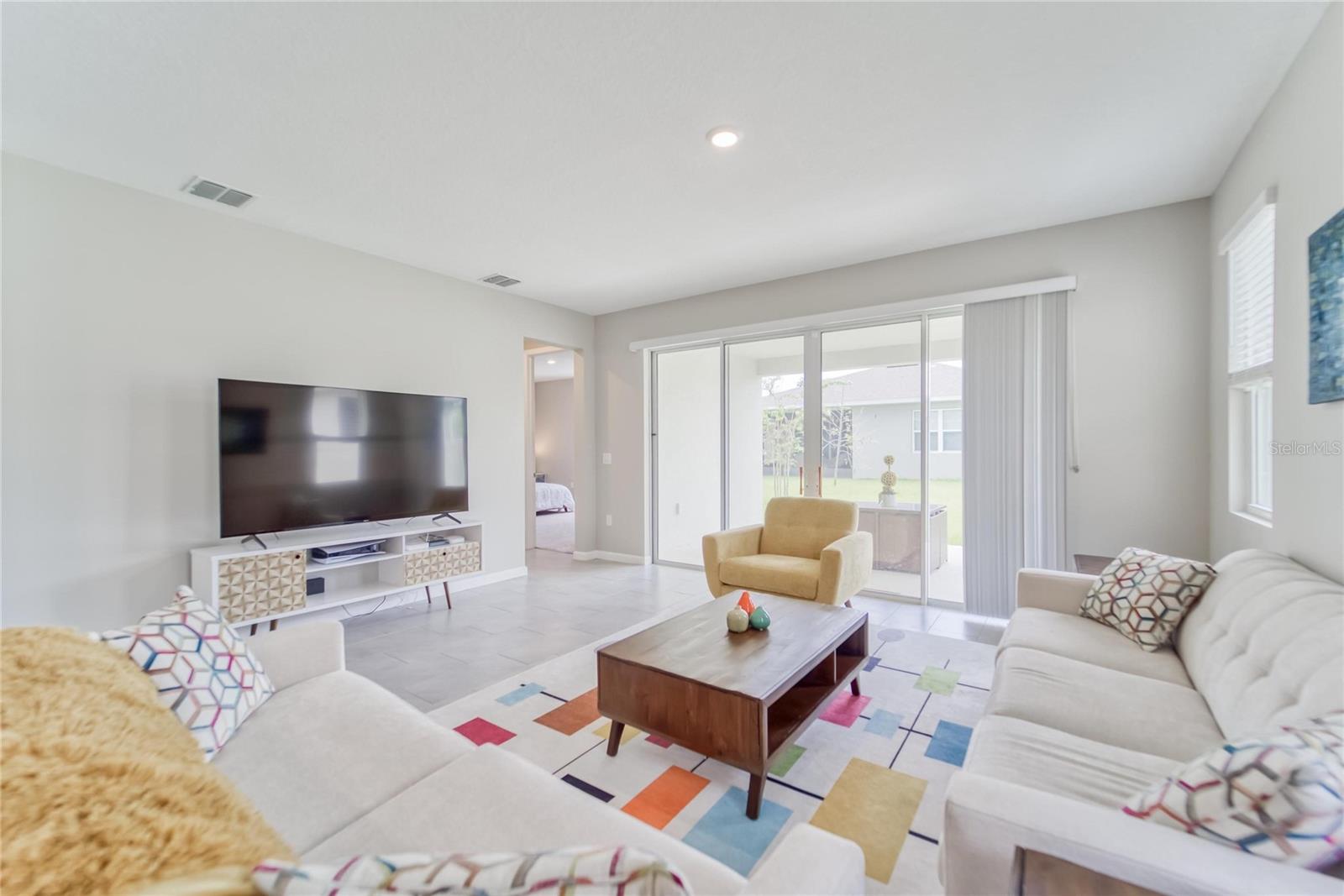 5428 ARLINGTON RIVER DR