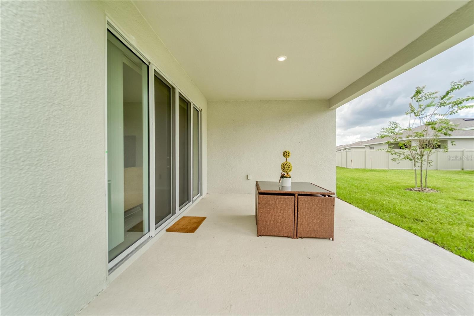 5428 ARLINGTON RIVER DR