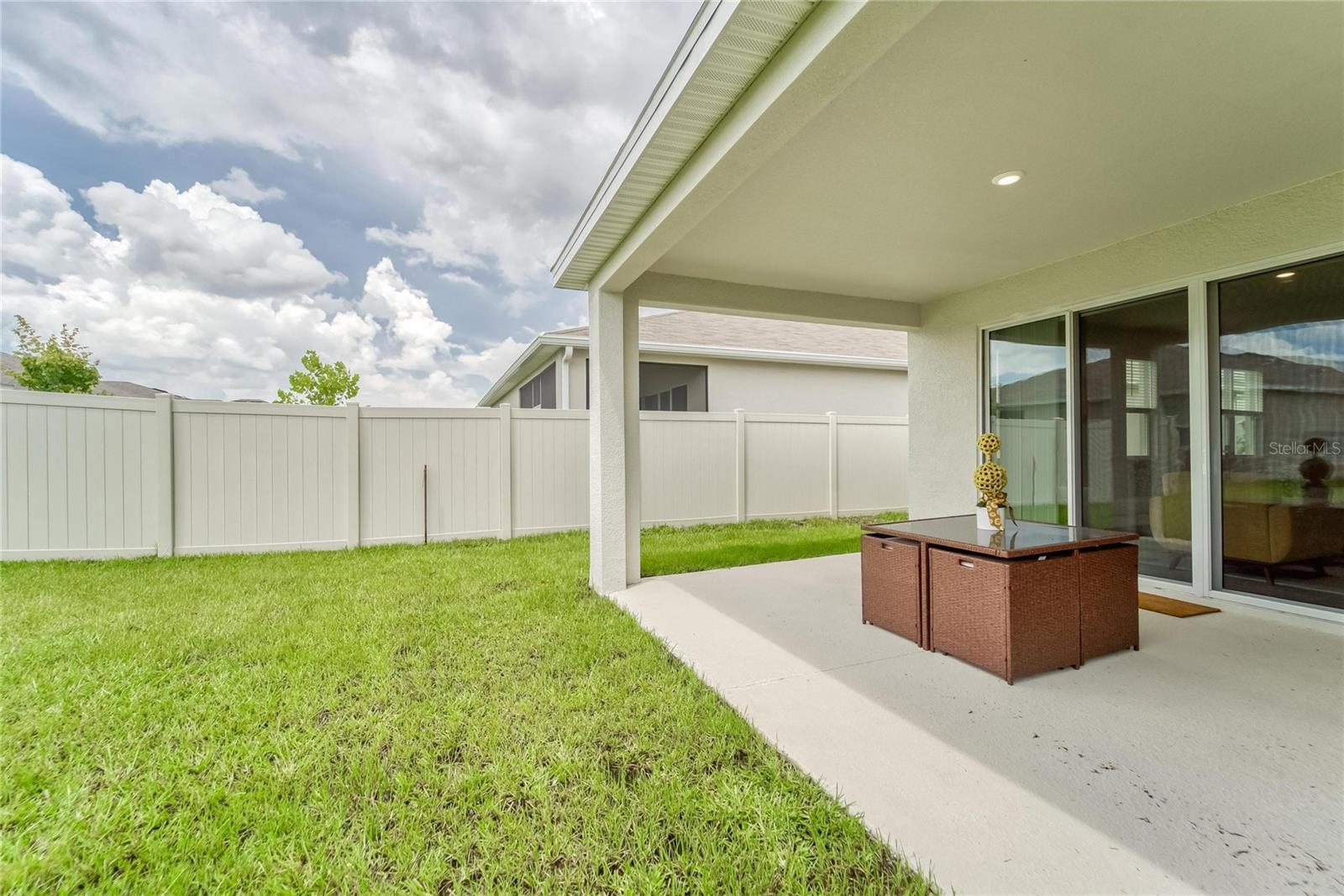 5428 ARLINGTON RIVER DR