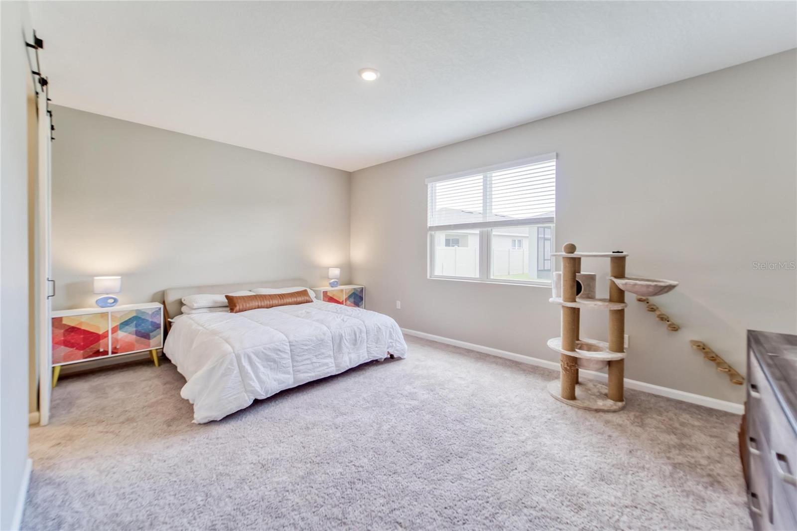 5428 ARLINGTON RIVER DR
