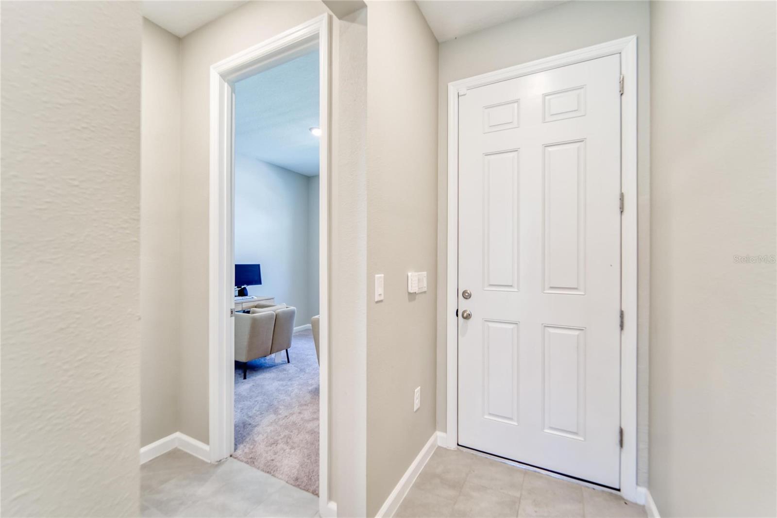 5428 ARLINGTON RIVER DR