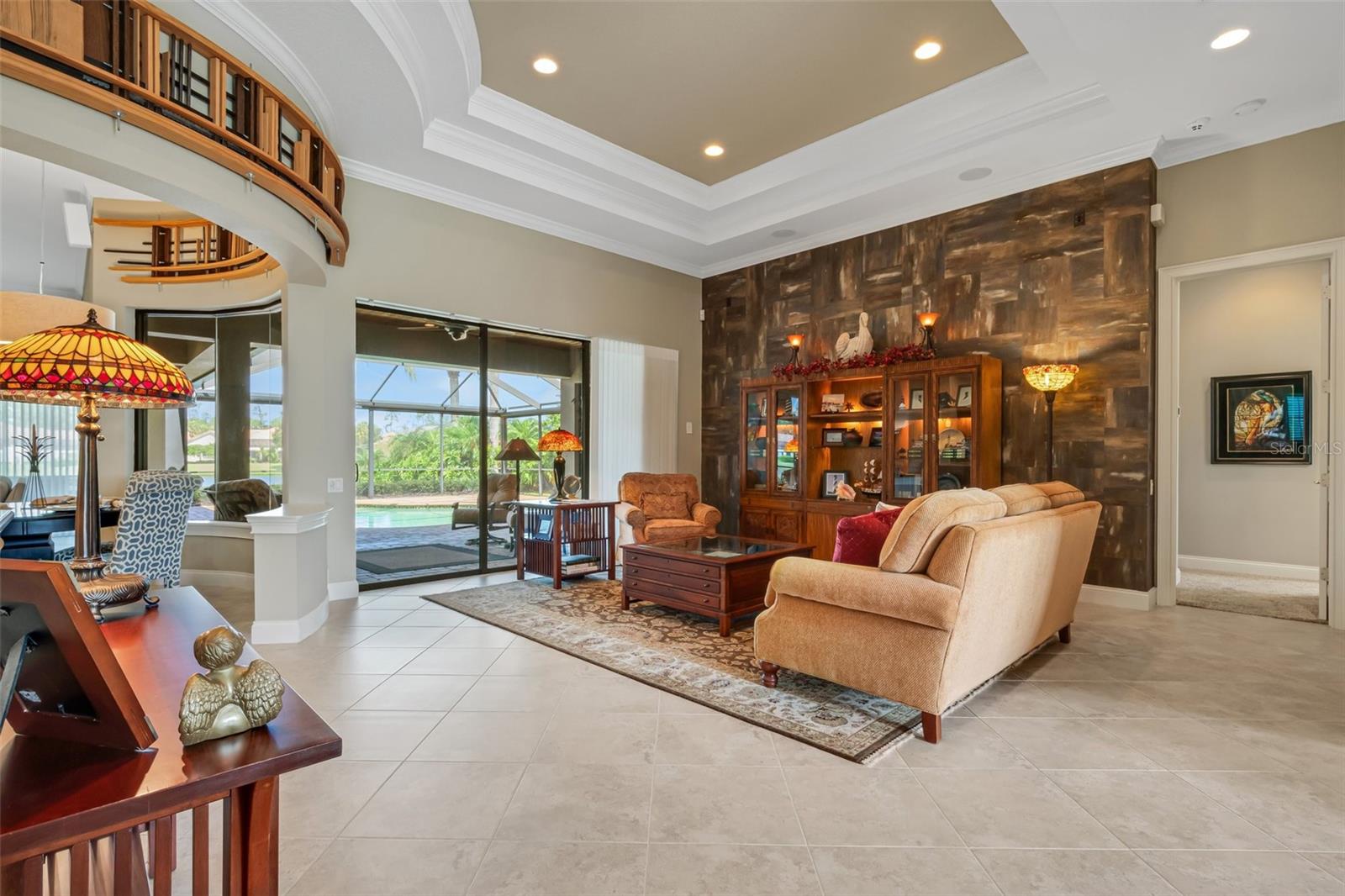 2351 HERITAGE LAKES DR