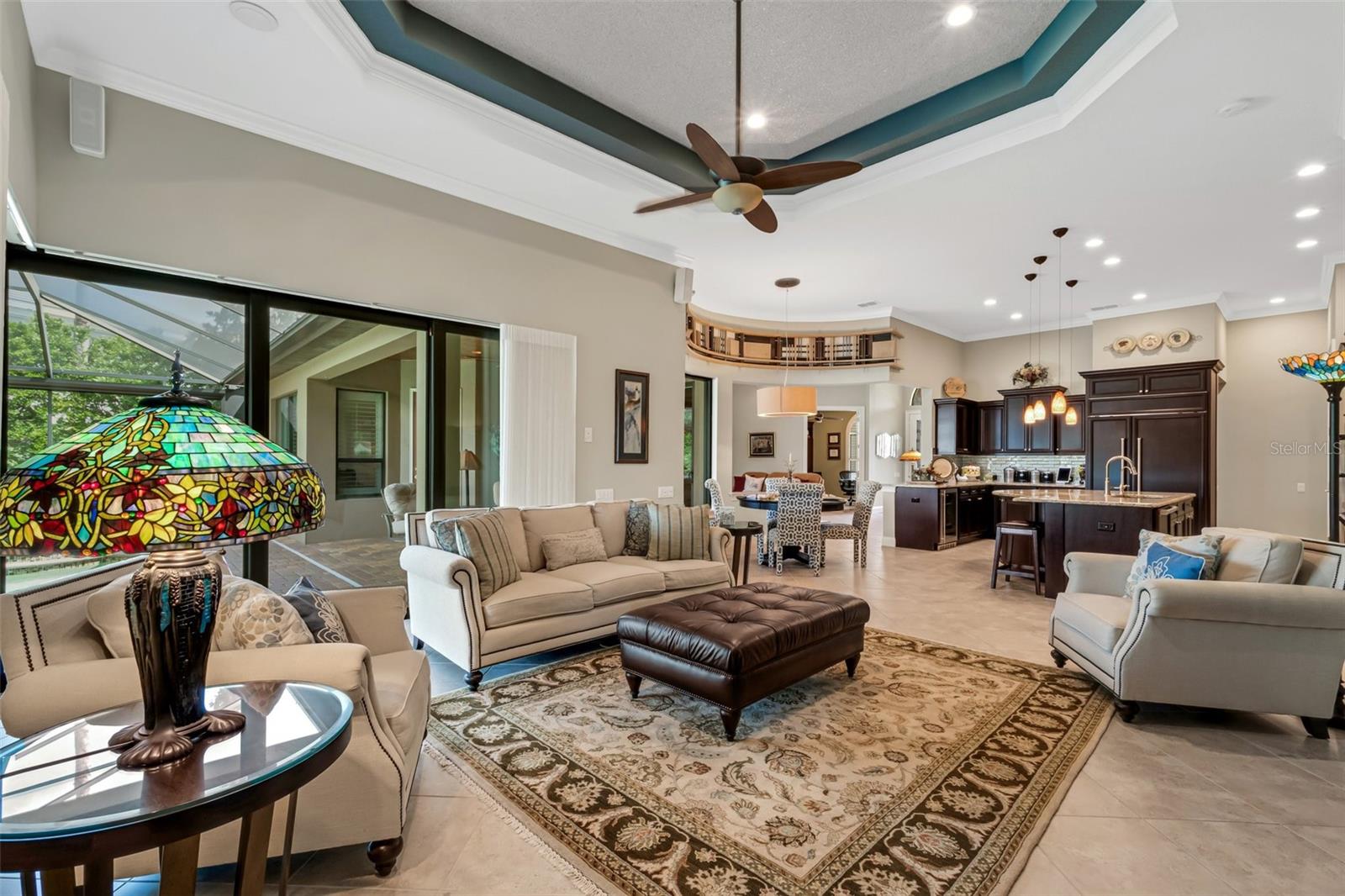 2351 HERITAGE LAKES DR