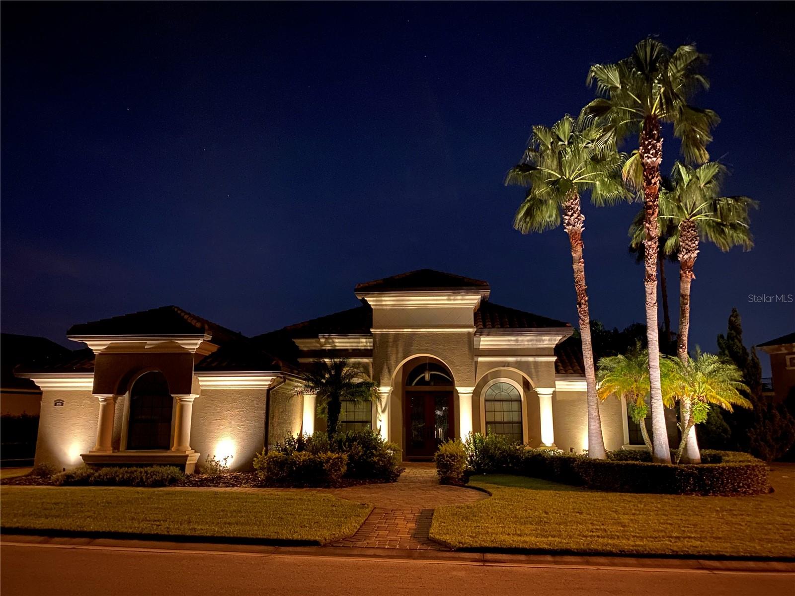 2351 HERITAGE LAKES DR