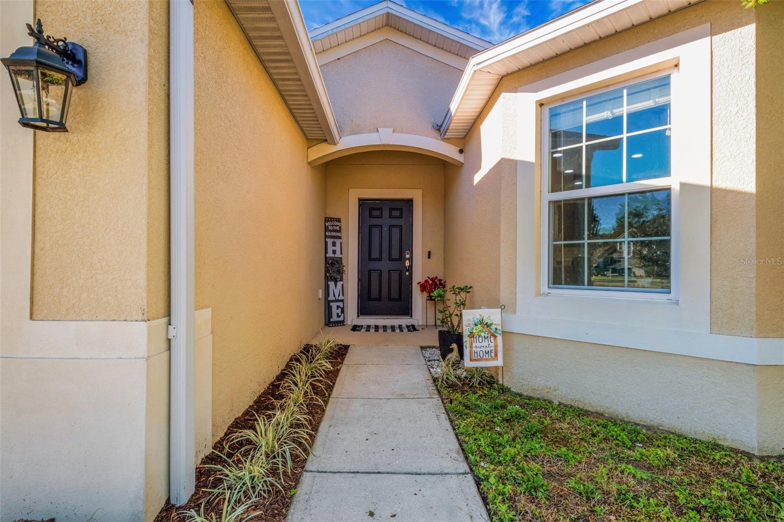 1429 WALLACE MANOR PASS