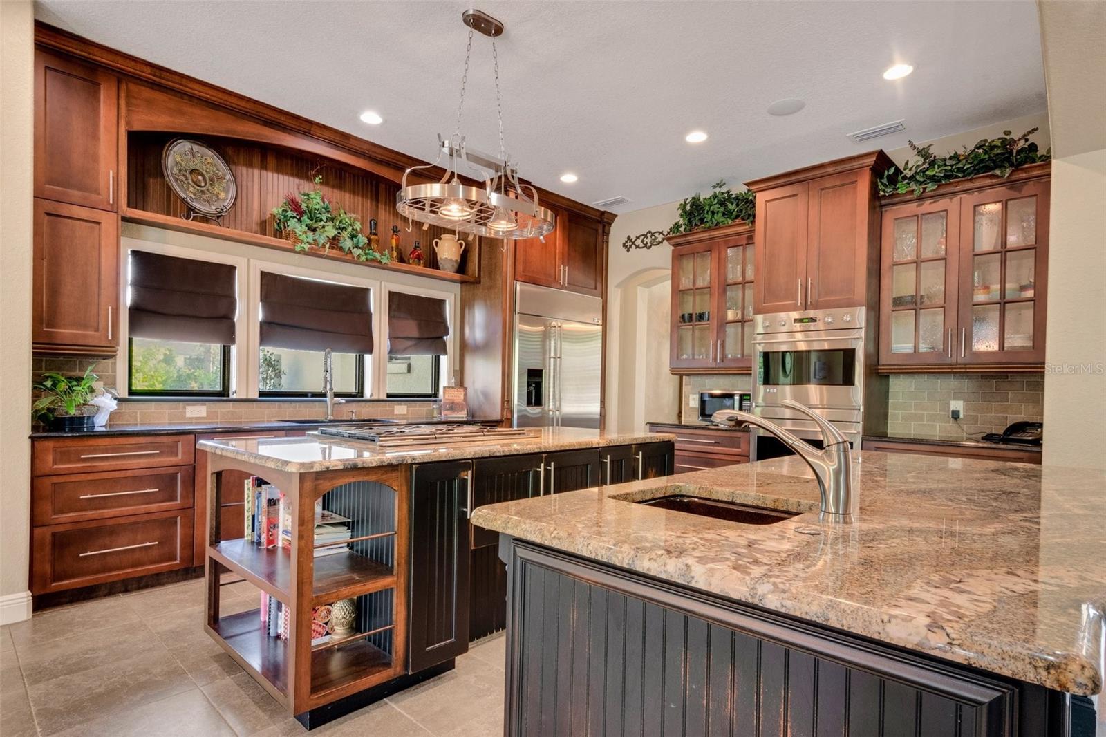 6455 WALKERS GLEN DR