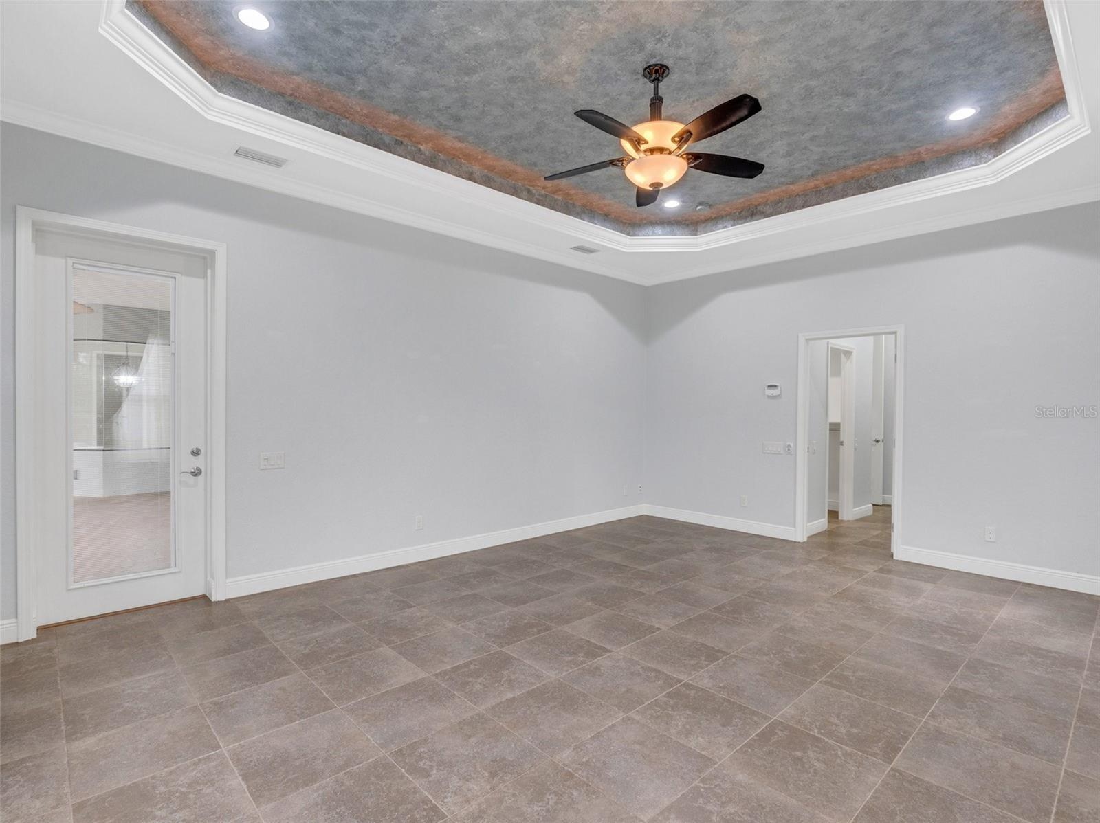 6455 WALKERS GLEN DR