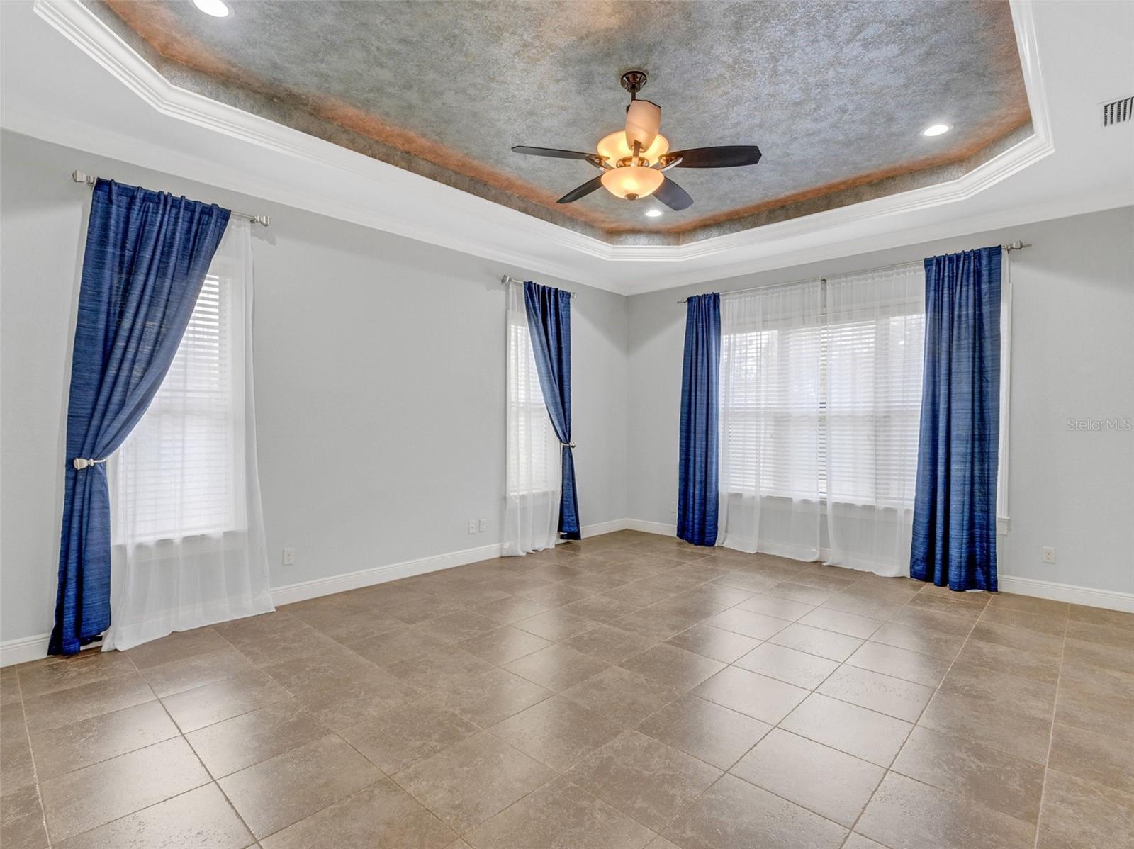 6455 WALKERS GLEN DR