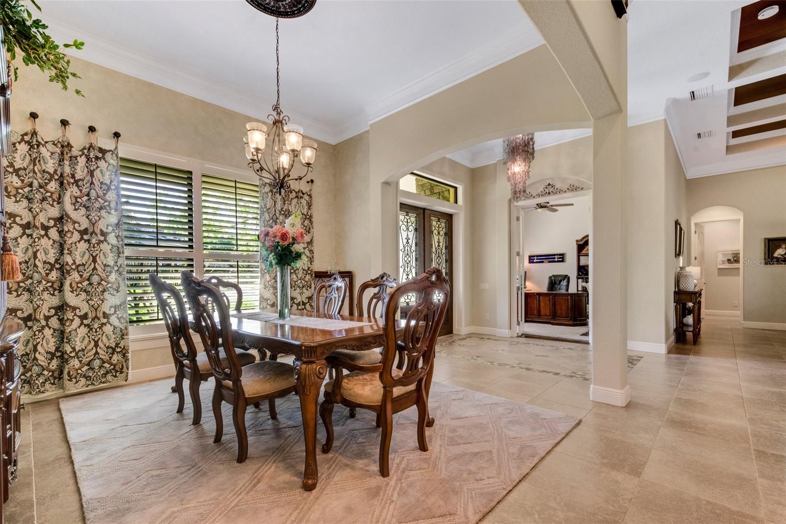 6455 WALKERS GLEN DR