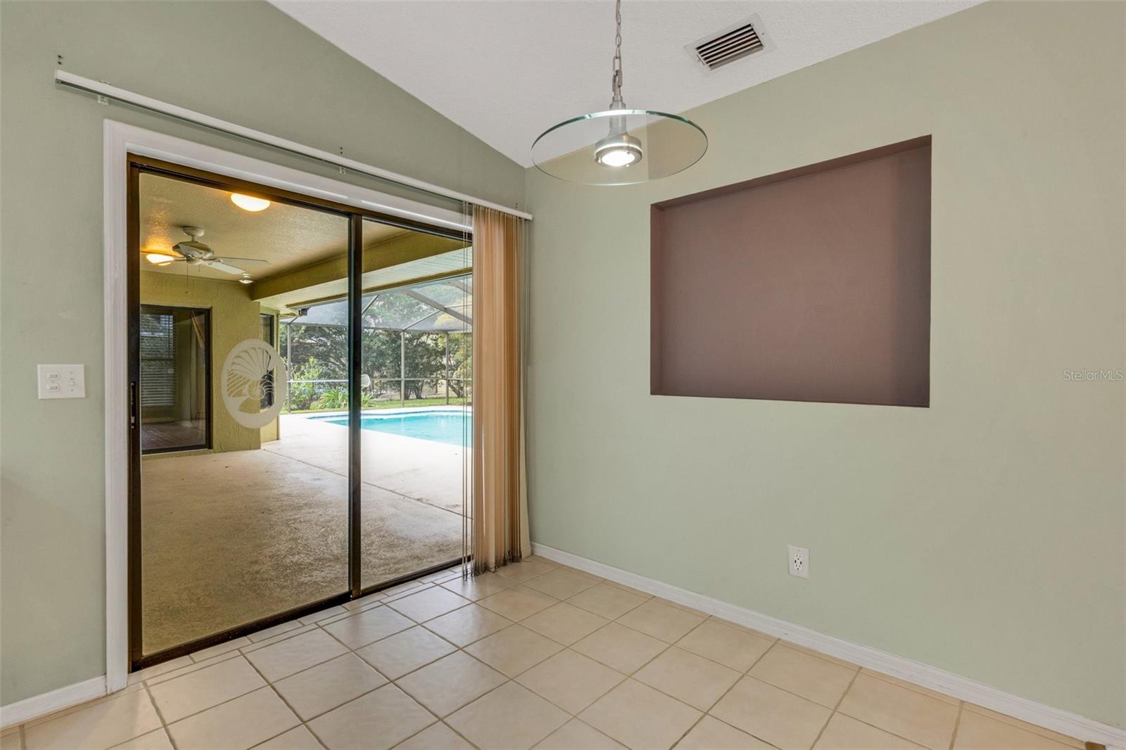3845 GARNET DR