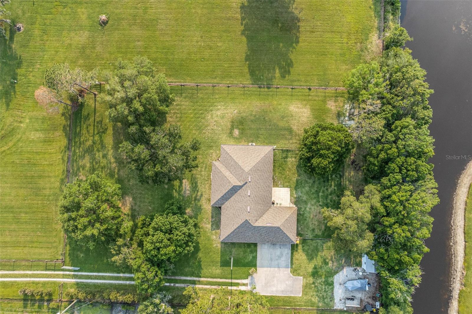 1730 BROKEN ARROW TRL N