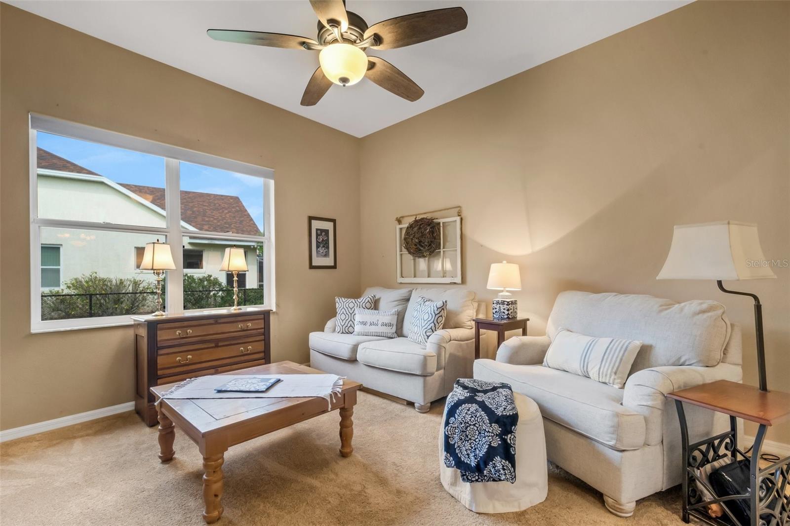 5933 LAKE VICTORIA DR