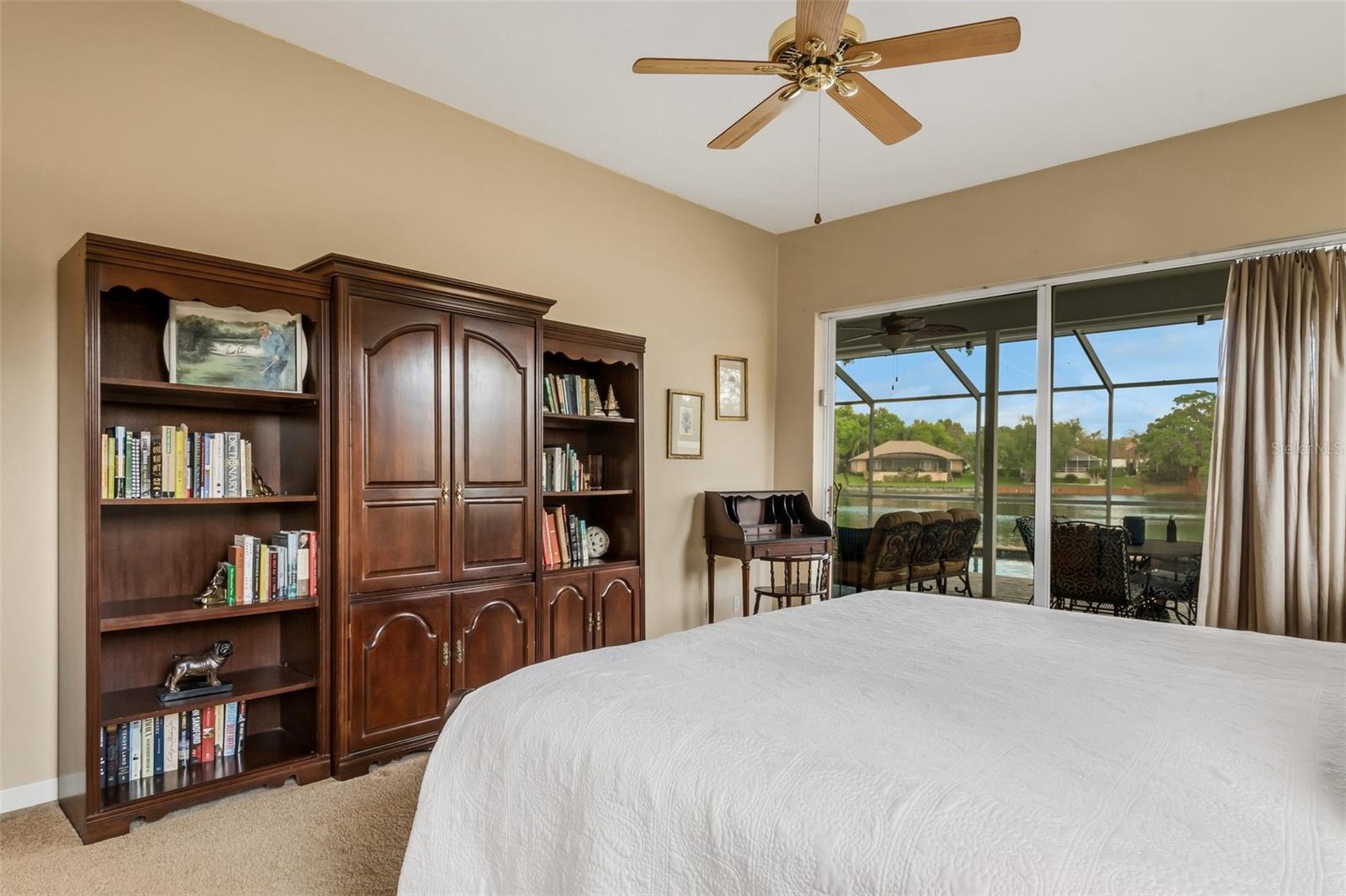 5933 LAKE VICTORIA DR