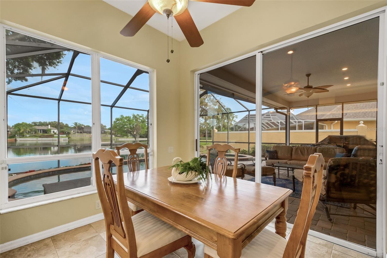 5933 LAKE VICTORIA DR