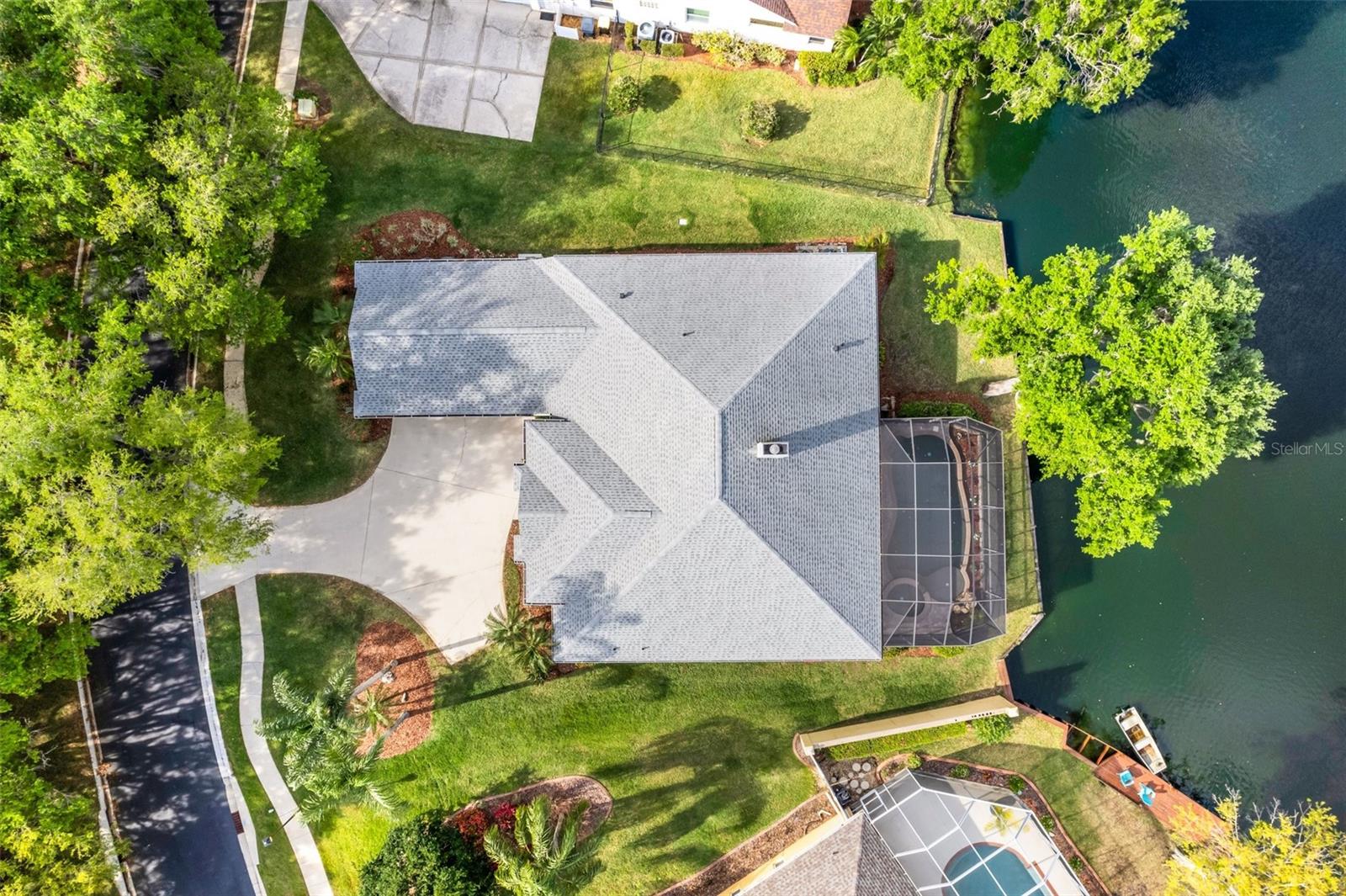 5933 LAKE VICTORIA DR