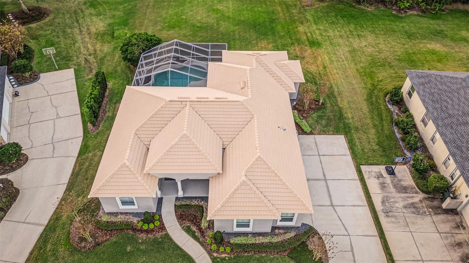 820 WHITESTONE CT