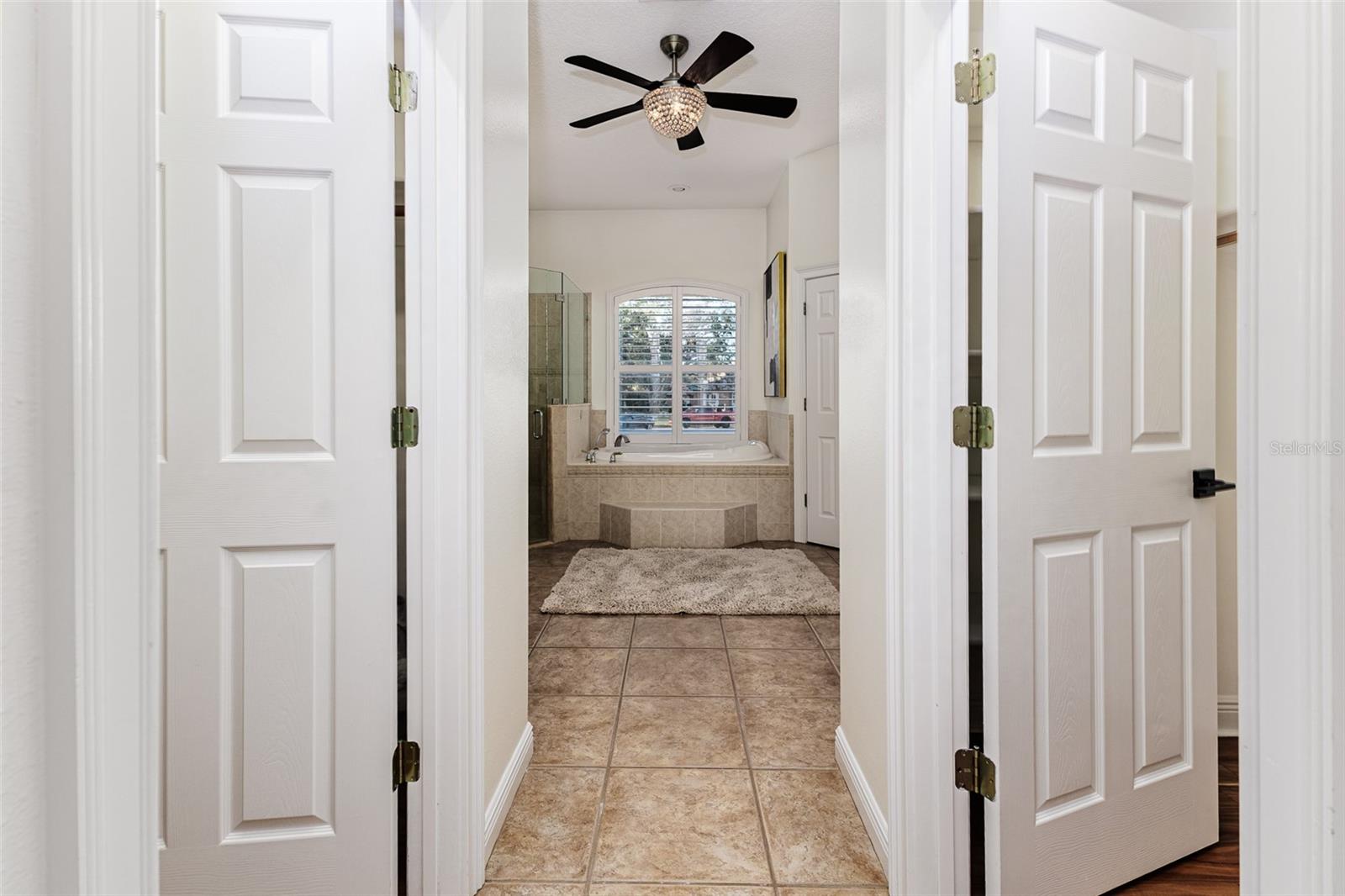 820 WHITESTONE CT