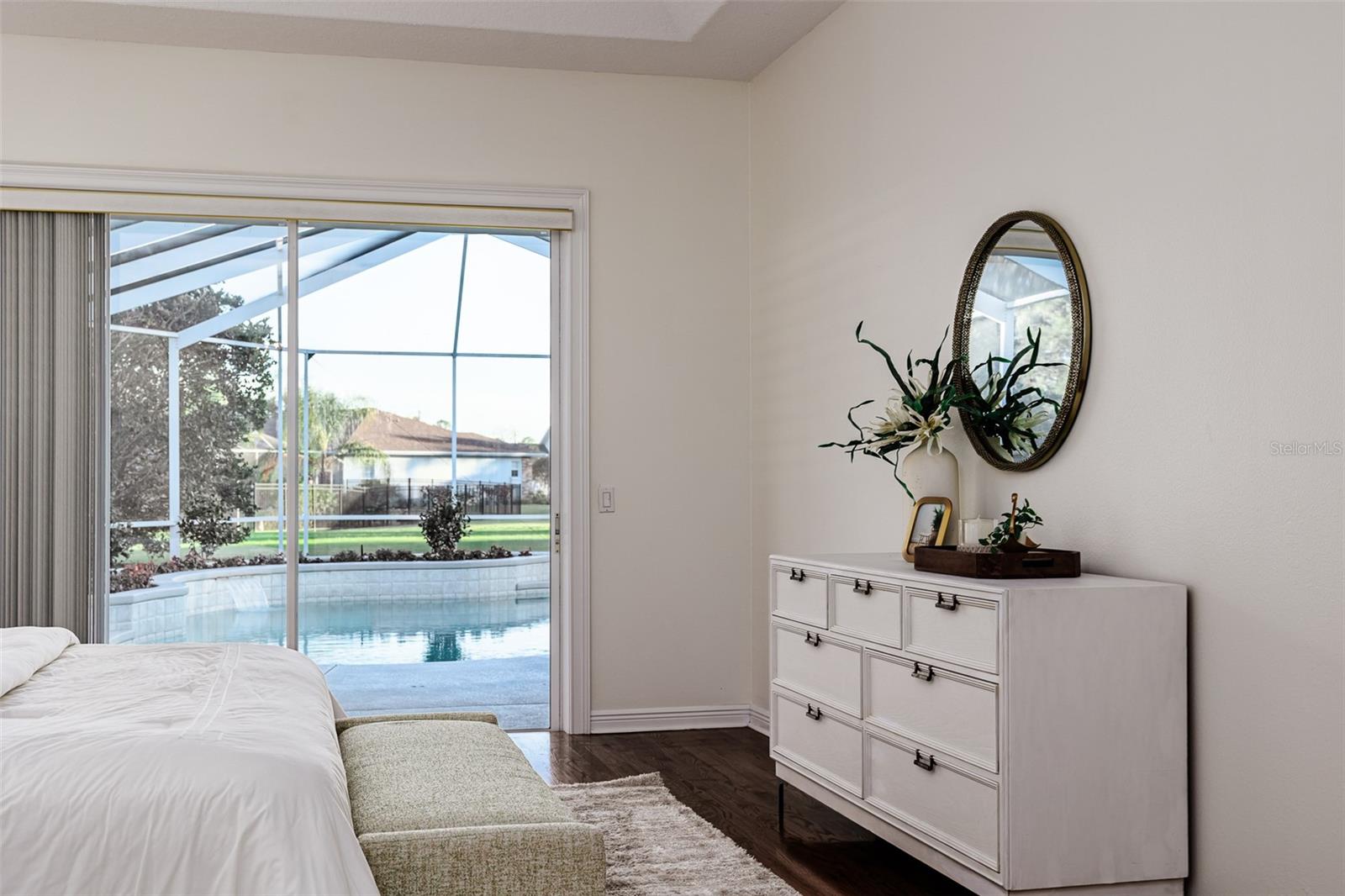 820 WHITESTONE CT