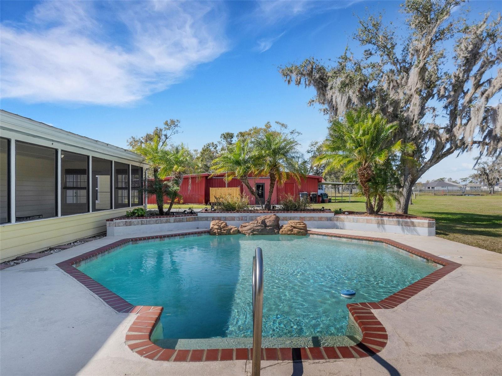 1722 BROKEN ARROW TRL N