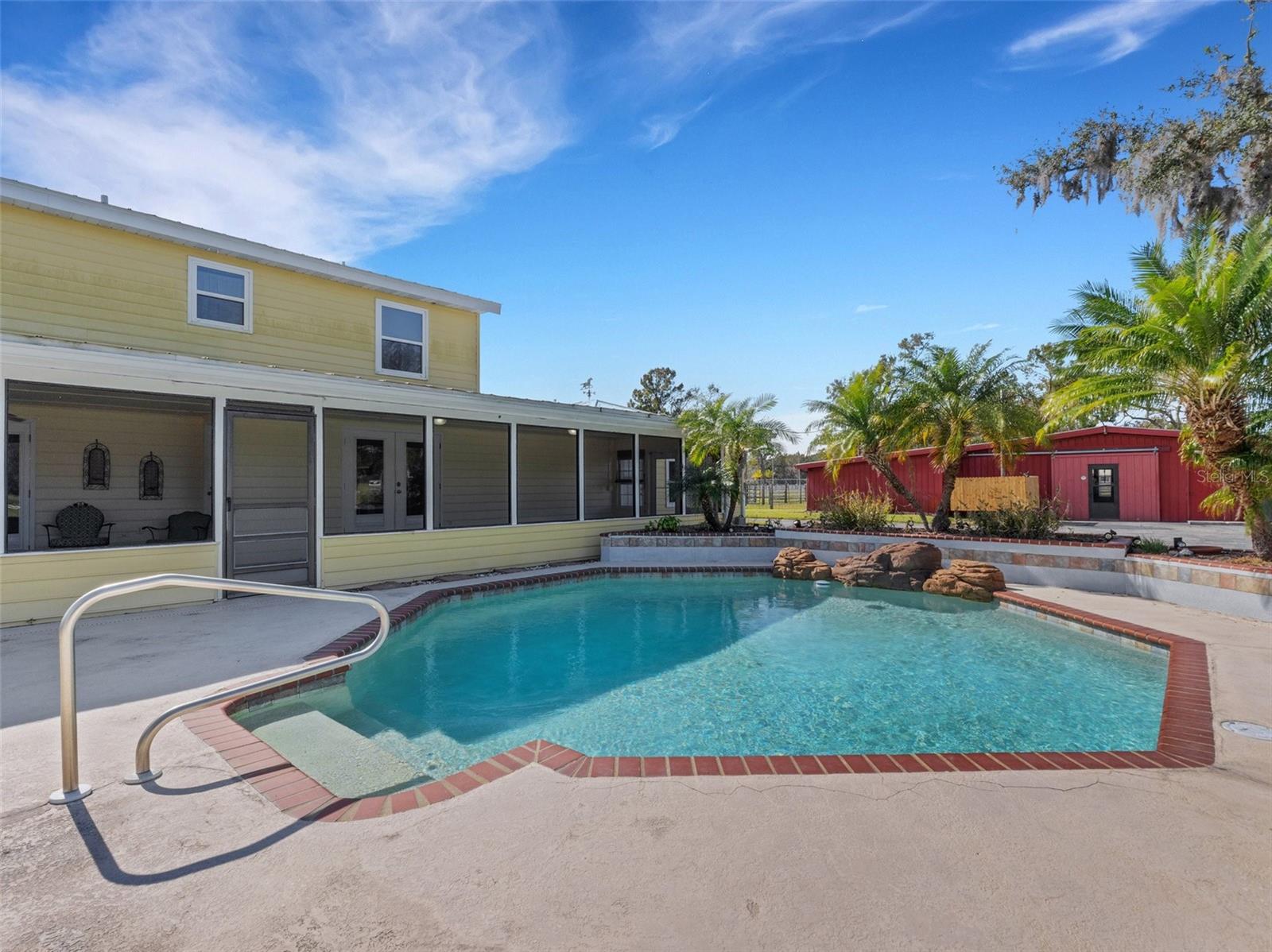 1722 BROKEN ARROW TRL N