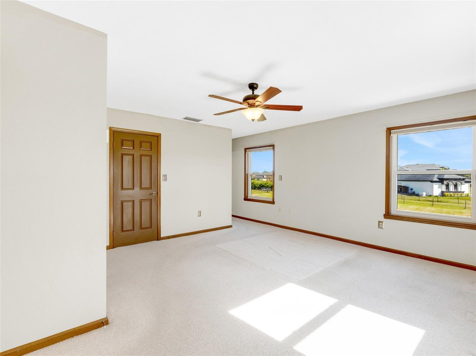 1722 BROKEN ARROW TRL N