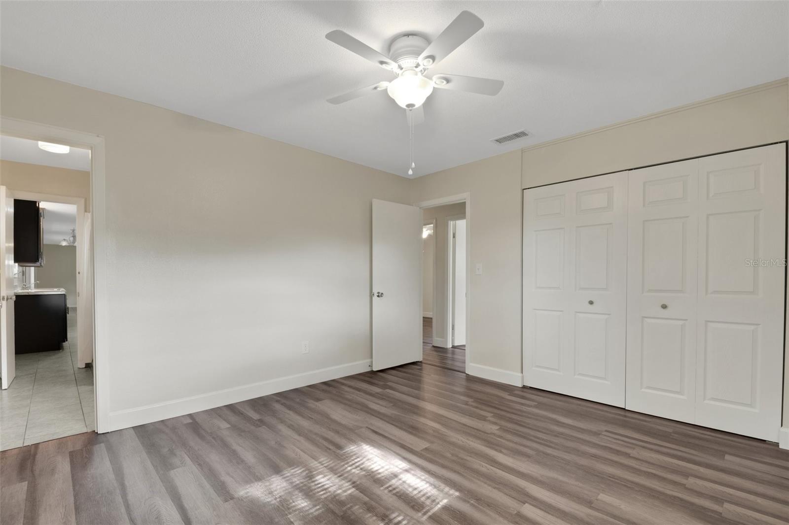 1721 PETERSBURG AVE