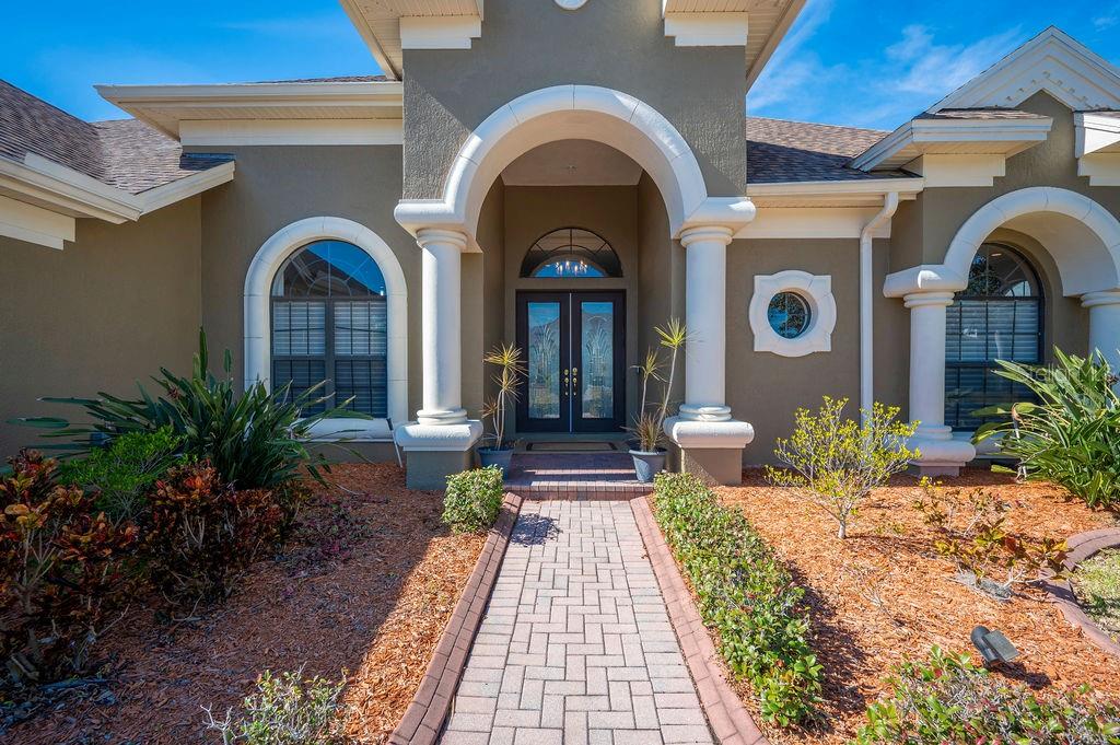 1217 VISTA HILLS DR