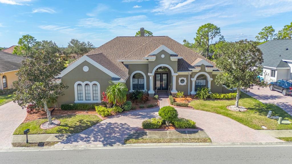 1217 VISTA HILLS DR