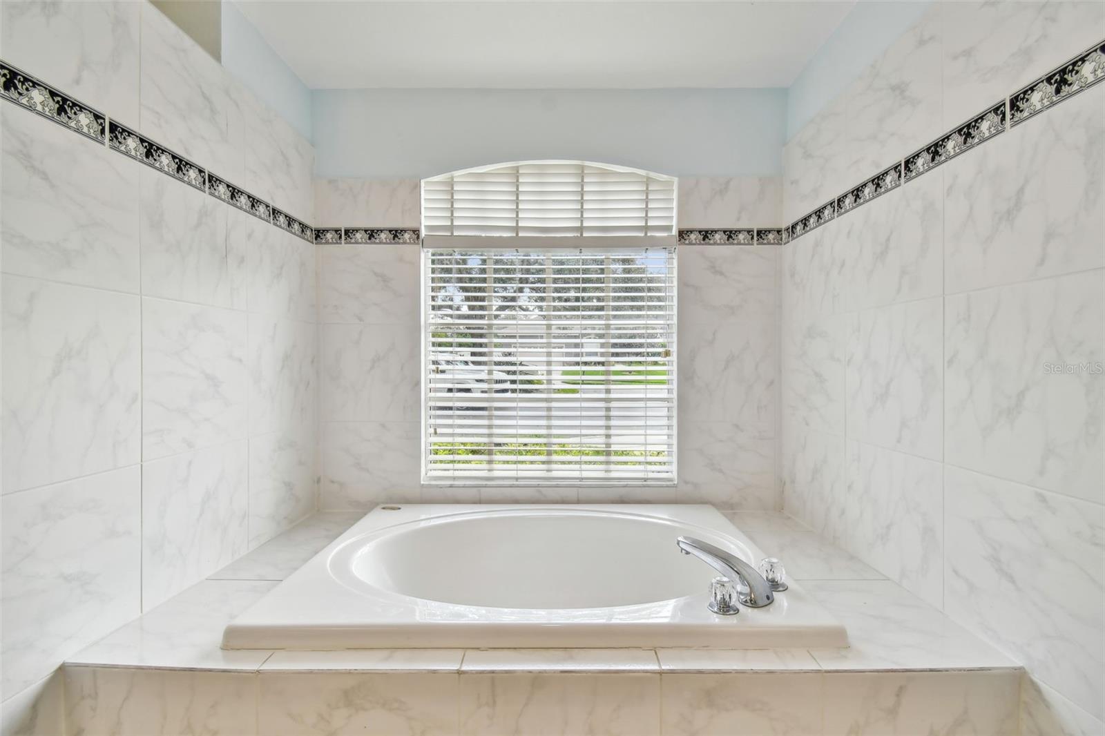 335 OSPREY LANDING WAY