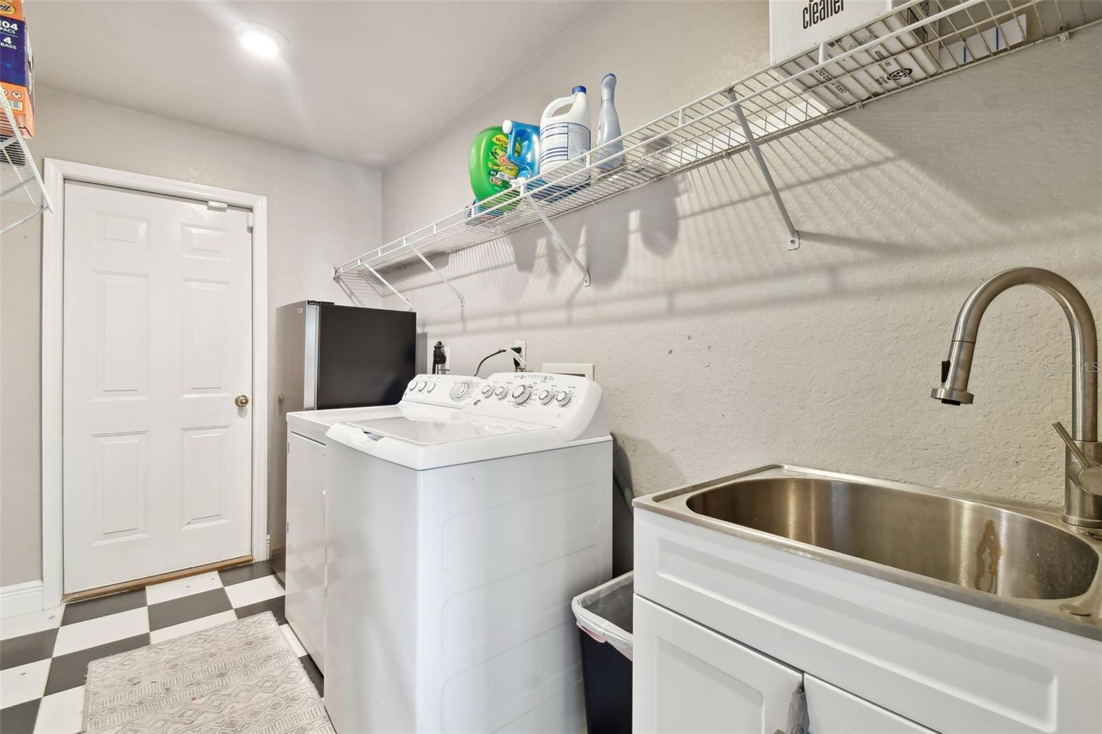 335 OSPREY LANDING WAY