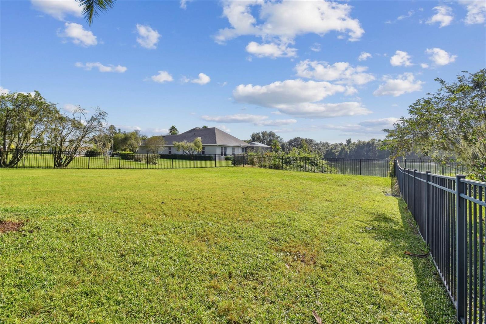 335 OSPREY LANDING WAY