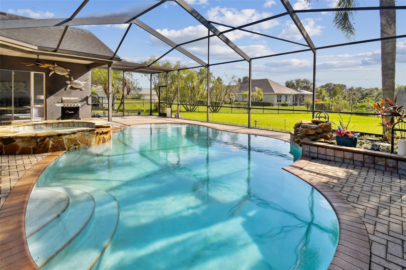 335 OSPREY LANDING WAY