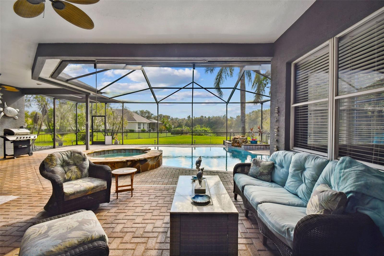 335 OSPREY LANDING WAY