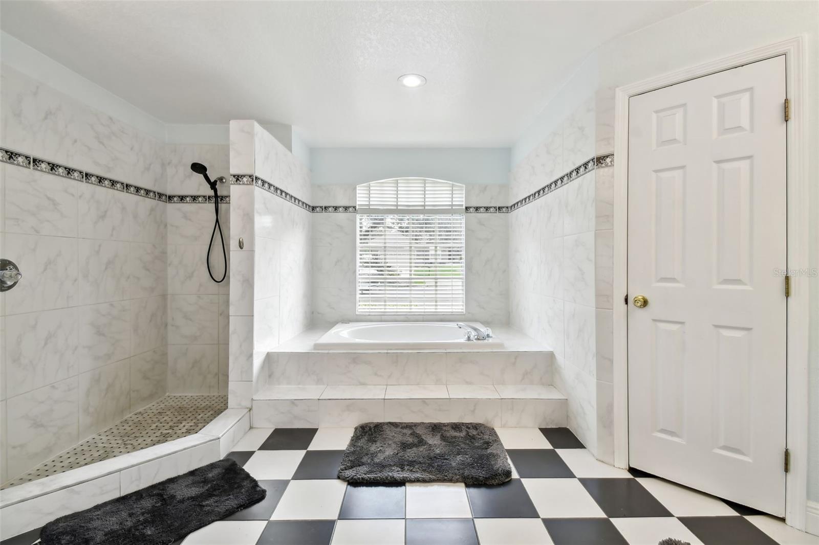 335 OSPREY LANDING WAY