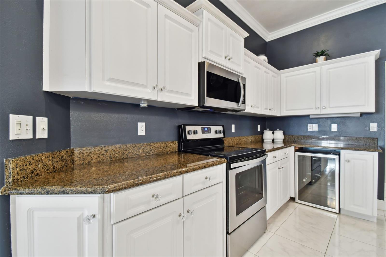 335 OSPREY LANDING WAY