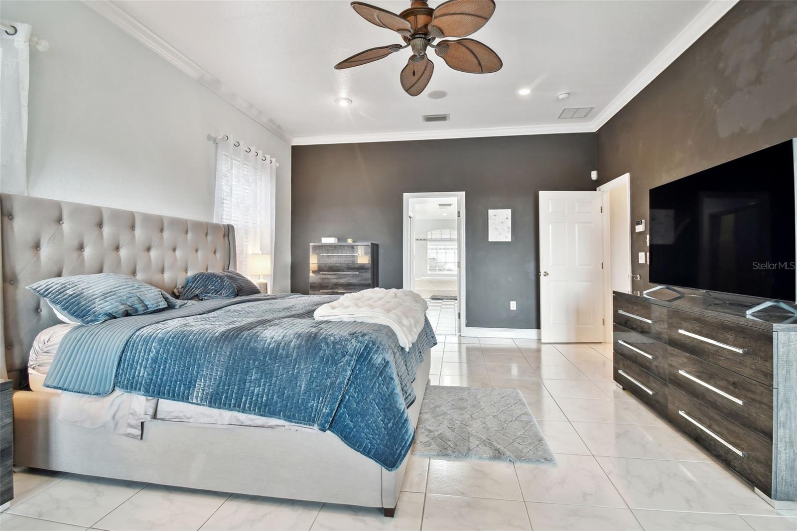 335 OSPREY LANDING WAY