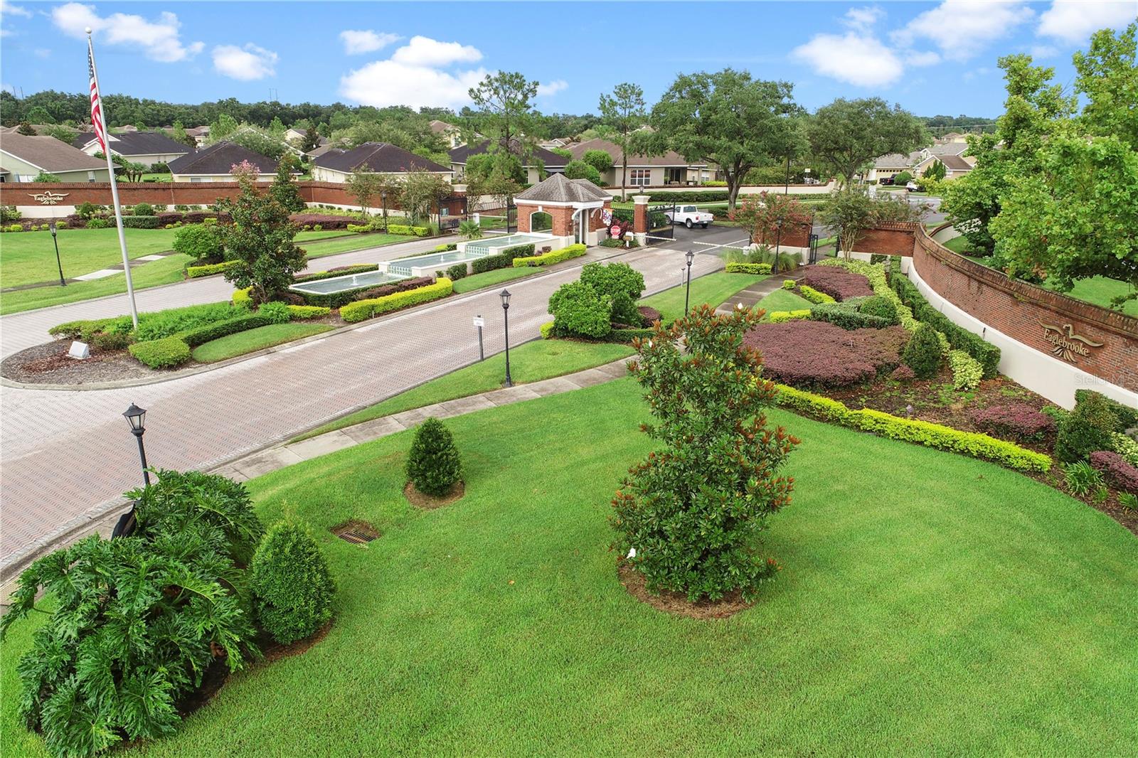 335 OSPREY LANDING WAY