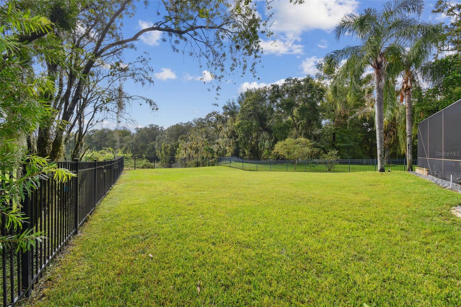 335 OSPREY LANDING WAY