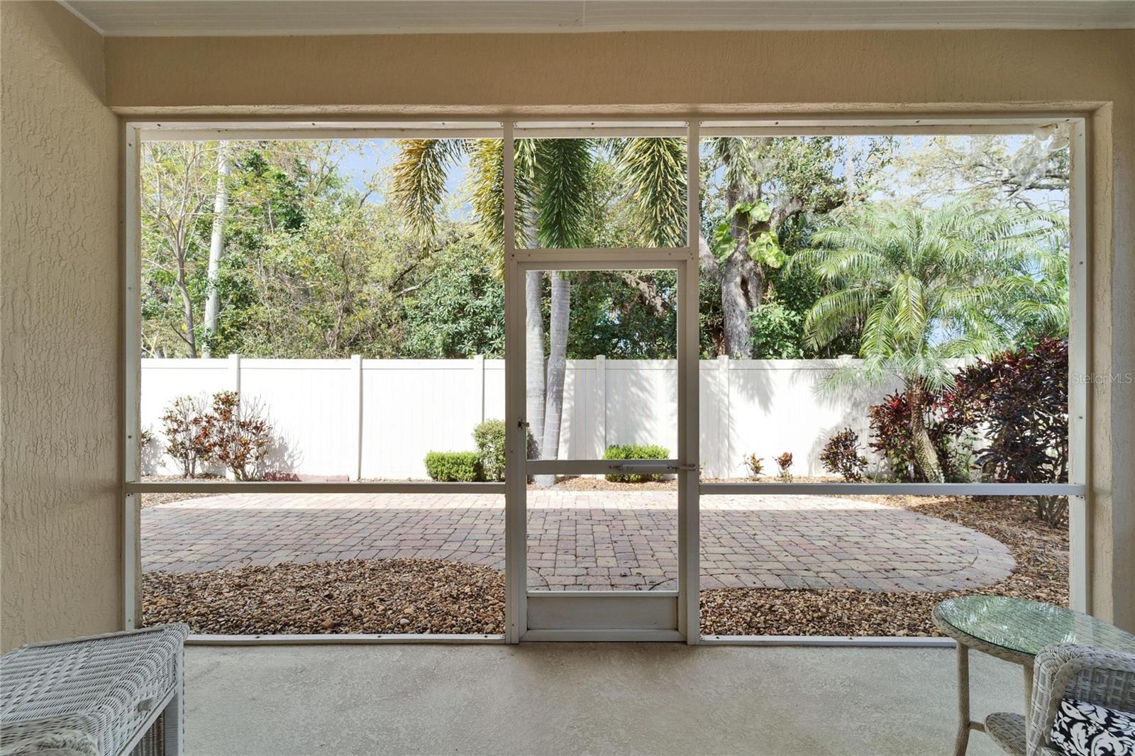 6907 EAGLE RIDGE BLVD