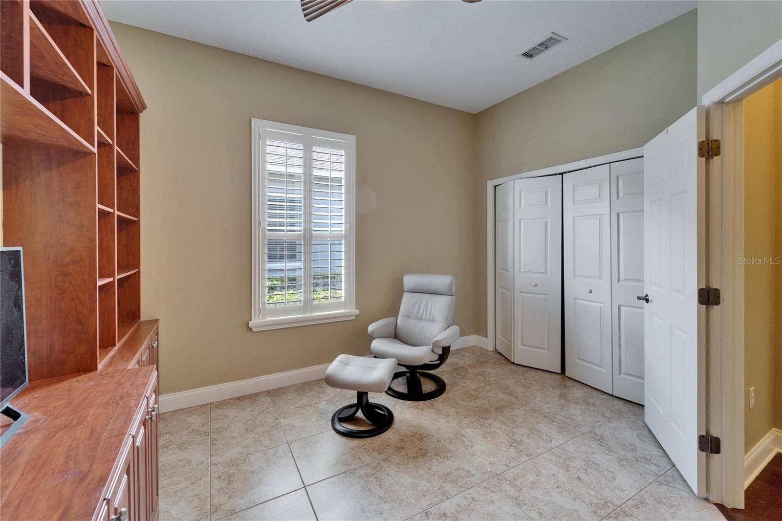 6907 EAGLE RIDGE BLVD