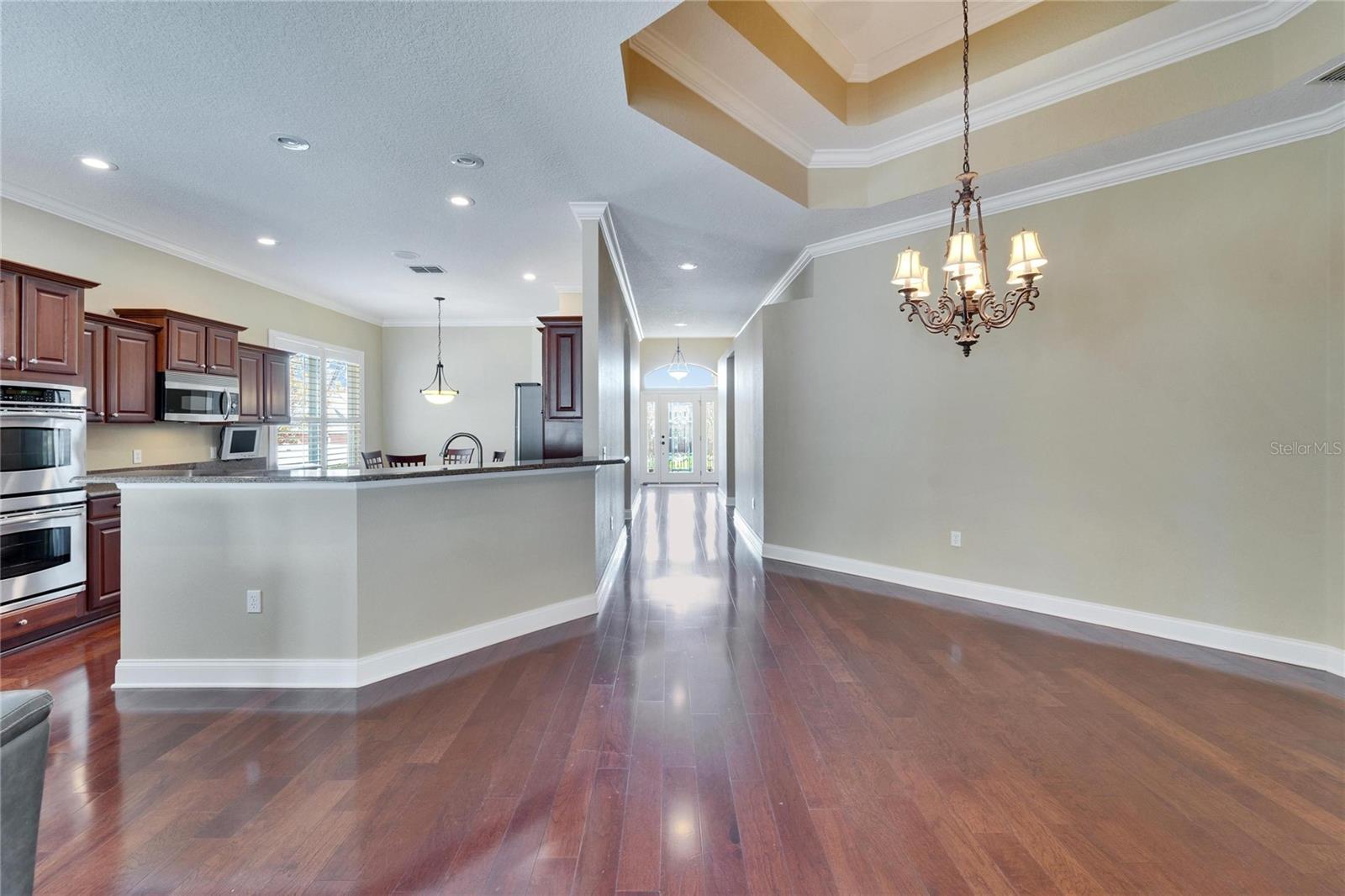6907 EAGLE RIDGE BLVD