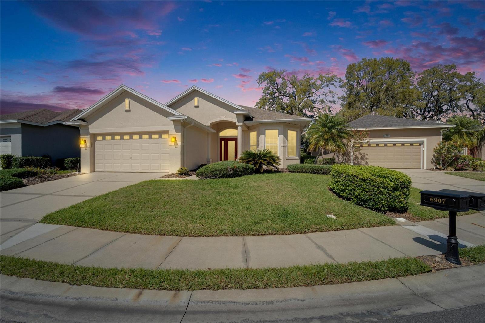 6907 EAGLE RIDGE BLVD