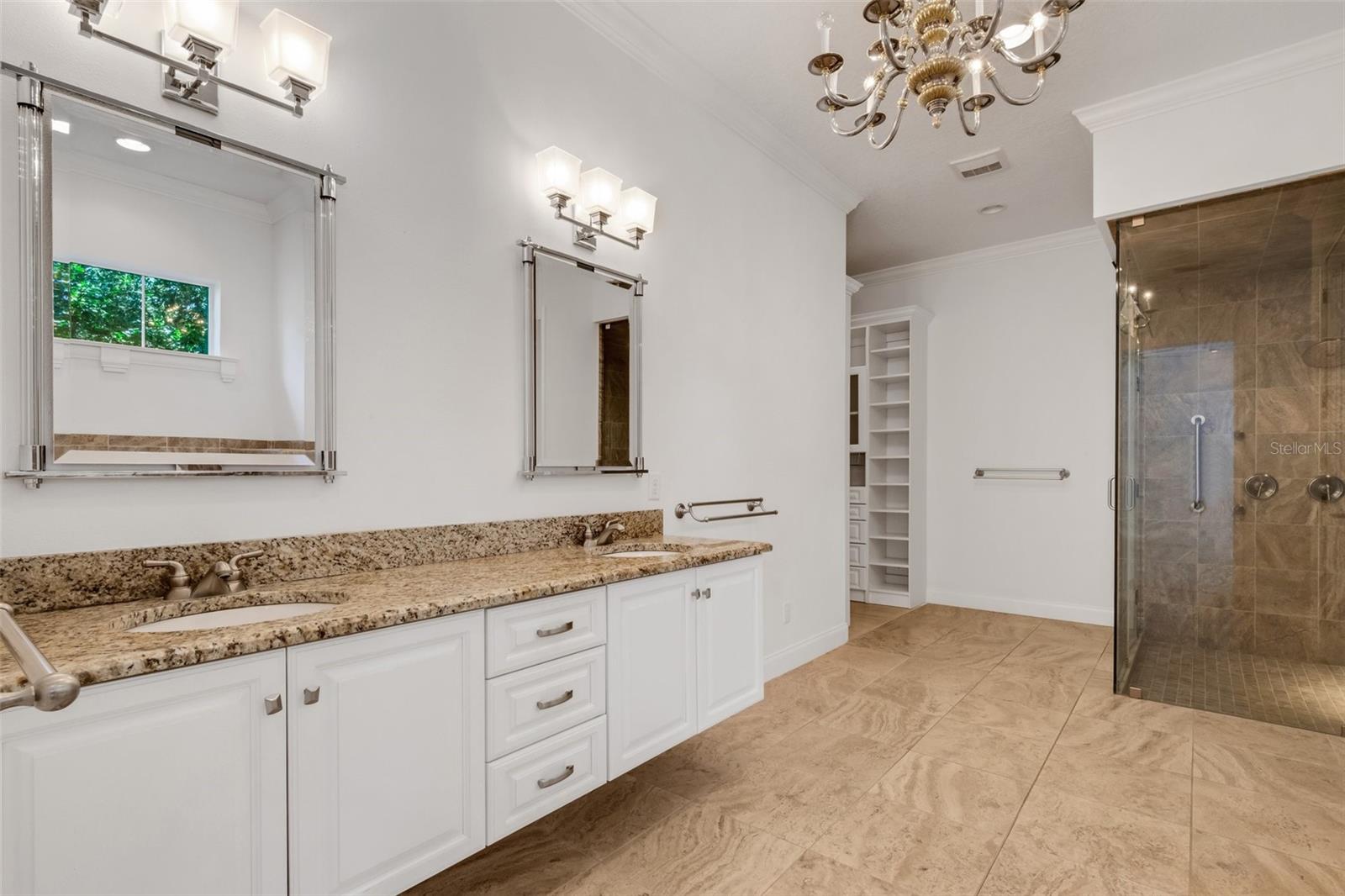 6704 CRESCENT LAKE DR