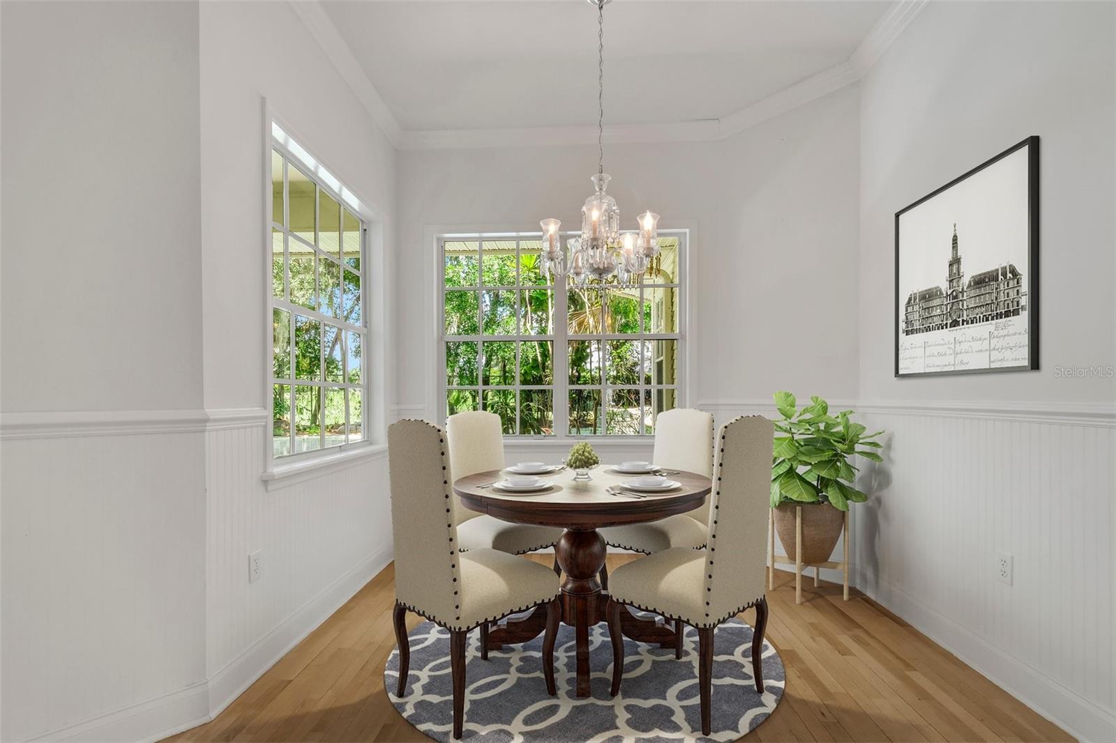 6704 CRESCENT LAKE DR