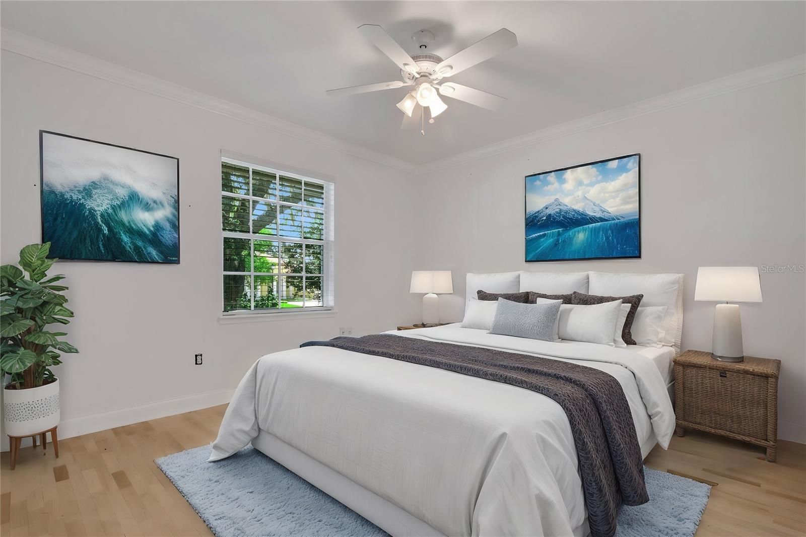 6704 CRESCENT LAKE DR