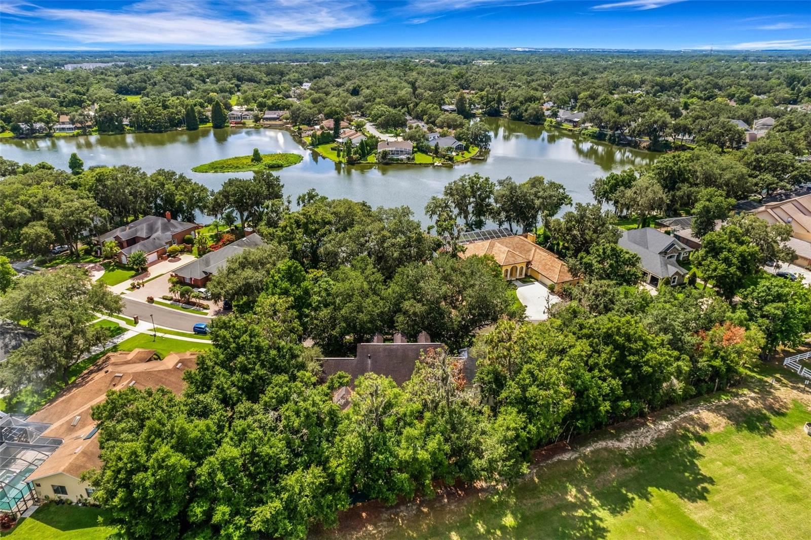 6704 CRESCENT LAKE DR