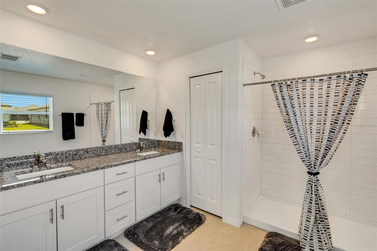 2987 FLYING BLACKBIRD RD