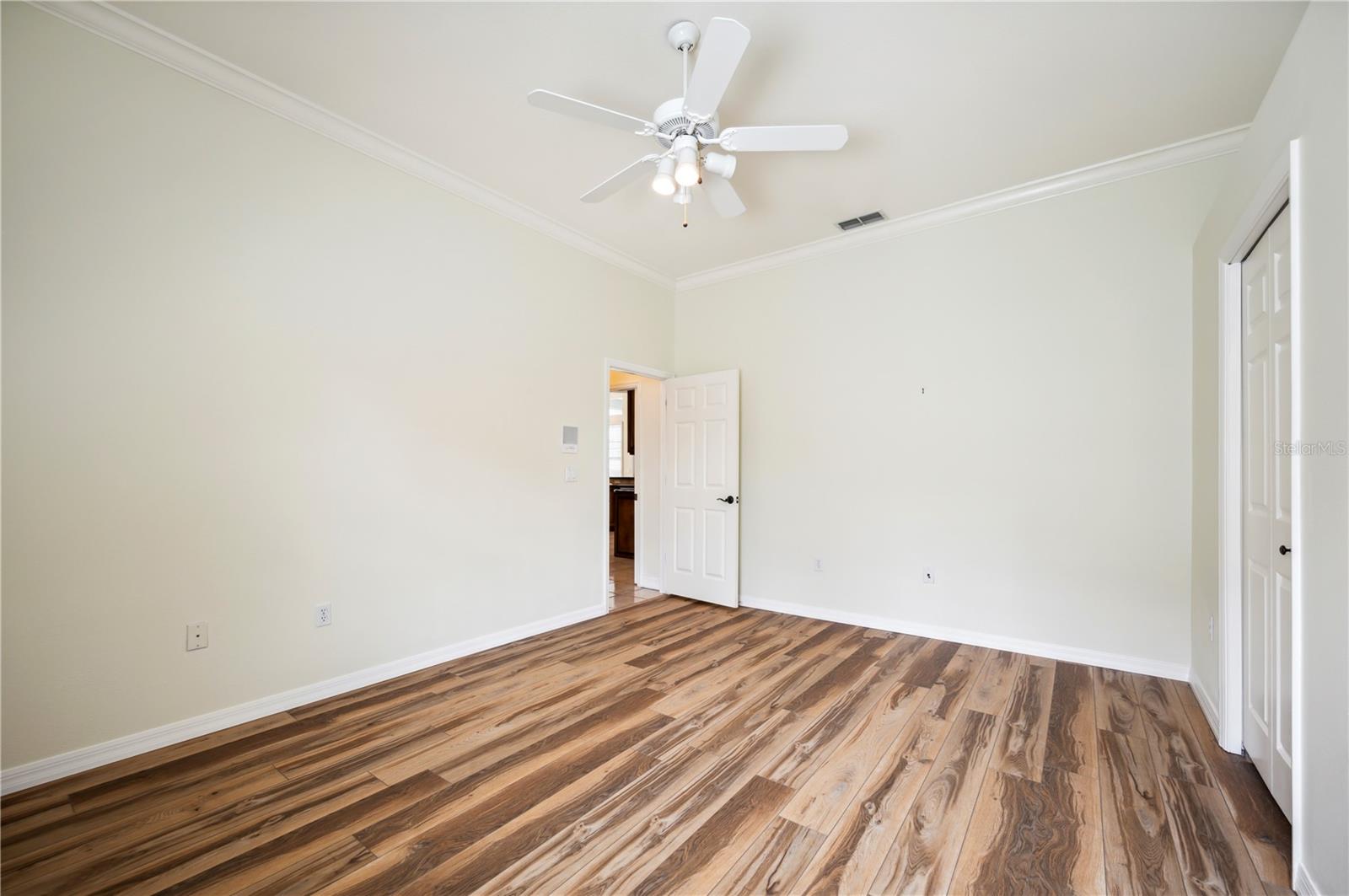 715 HANOVER CT
